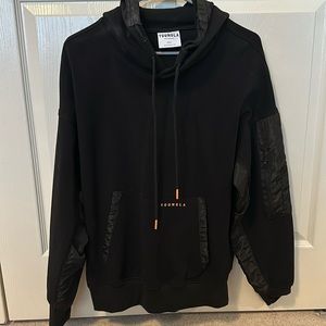 Youngla Black Hoodie size Small